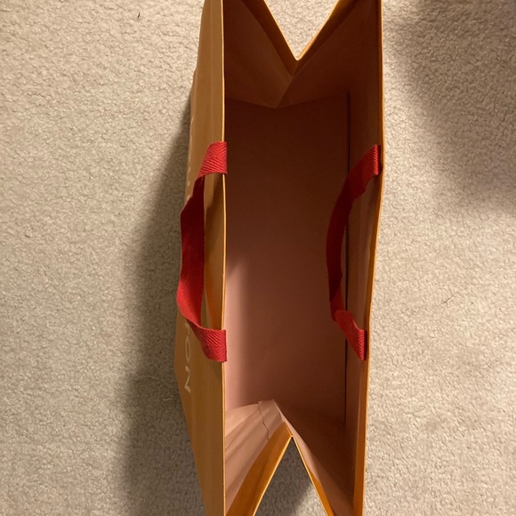 Louis Vuitton empty shopping bag 19” x 16” x 9” - Picture 7 of 7